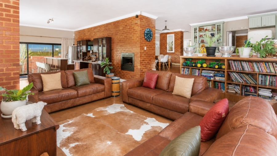 4 Bedroom Property for Sale in Seasons Lifestyle Estate North West